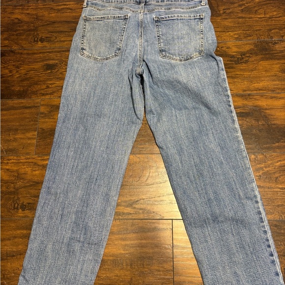Old Navy Blue Straight Leg Jeans Classic Style - Picture 5 of 6